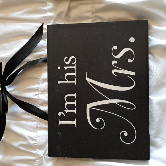 Wooden wedding signs (set of 2). - Picture 3 of 4